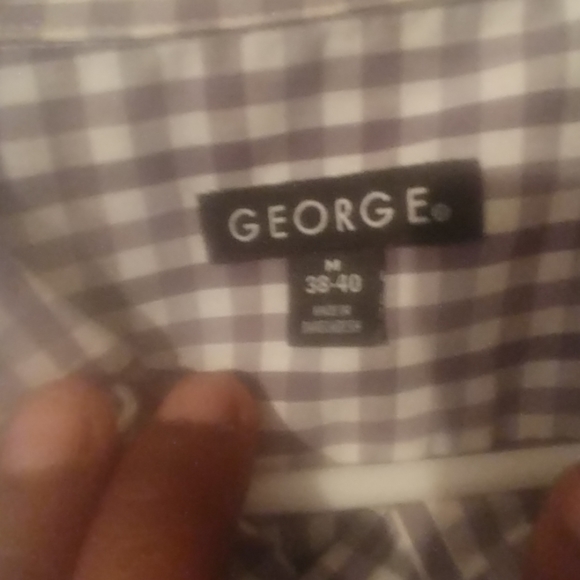 Button up - Picture 2 of 2